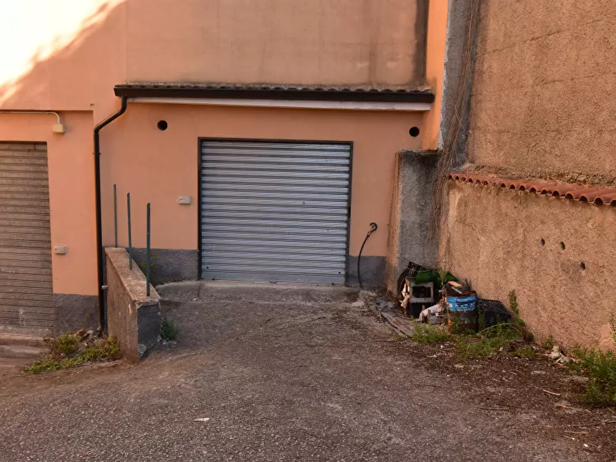Immagine 3 di Box auto in vendita  in Via Luigi Sturzo a Sala Consilina