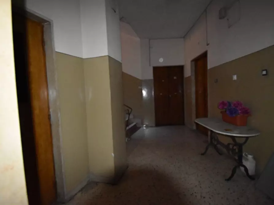 Immagine 11 di Appartamento in vendita  in Via Giacomo Matteotti a Sala Consilina