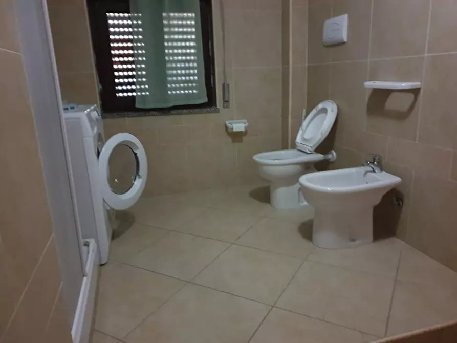 Immagine 12 di Palazzo in vendita  in Via Pozzillo a Sala Consilina