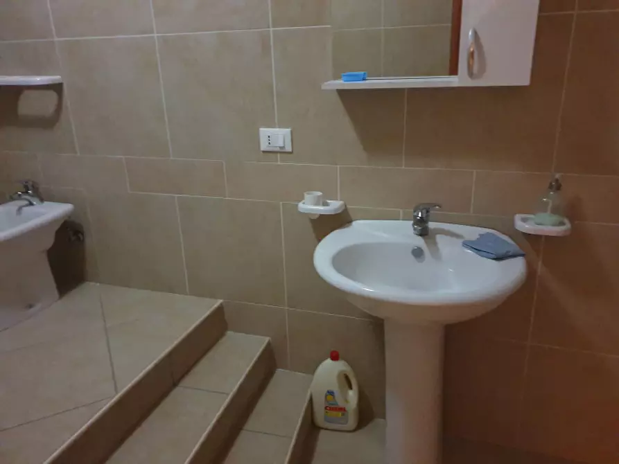 Immagine 13 di Palazzo in vendita  in Via Pozzillo a Sala Consilina