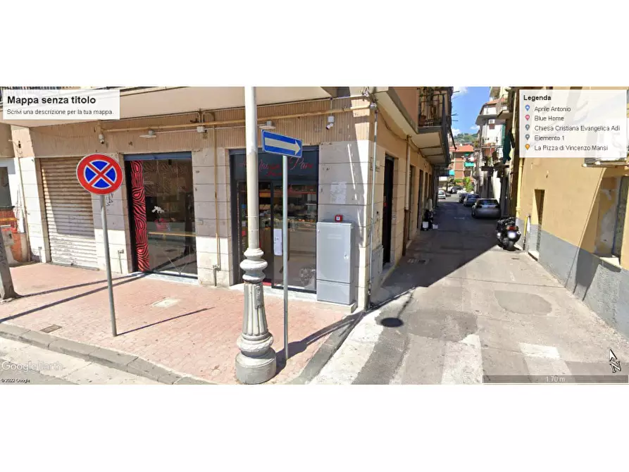 Immagine 1 di Negozio in vendita  in Via Posidonia a Salerno