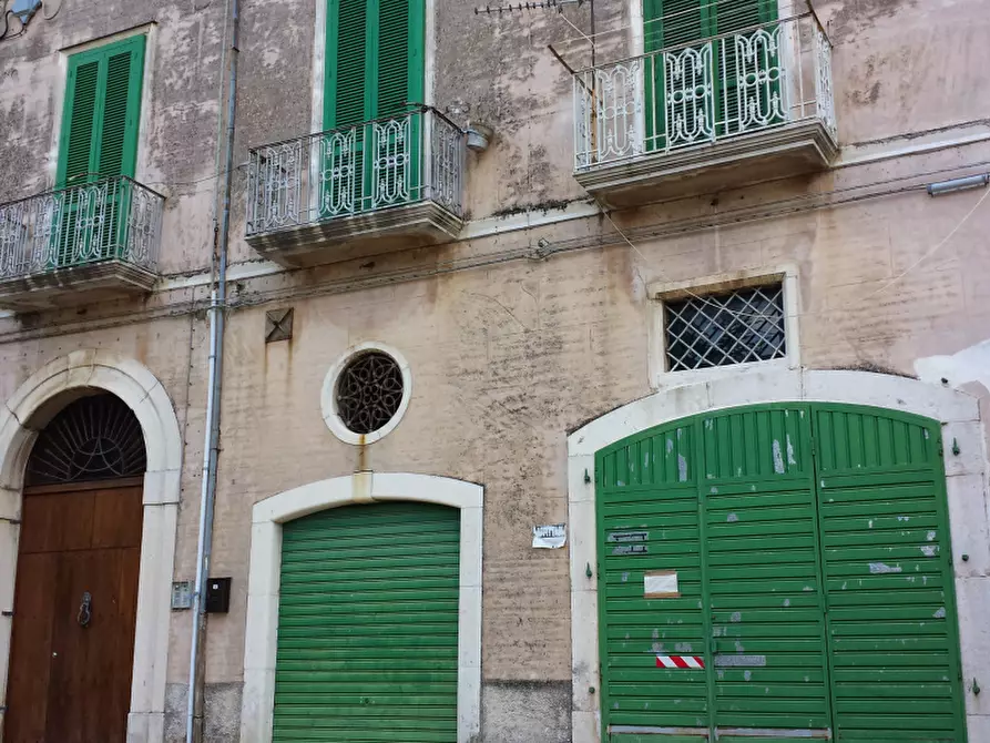 Immagine 4 di Appartamento in vendita  in Via Monsignor Stefano Macchiaroli a Teggiano