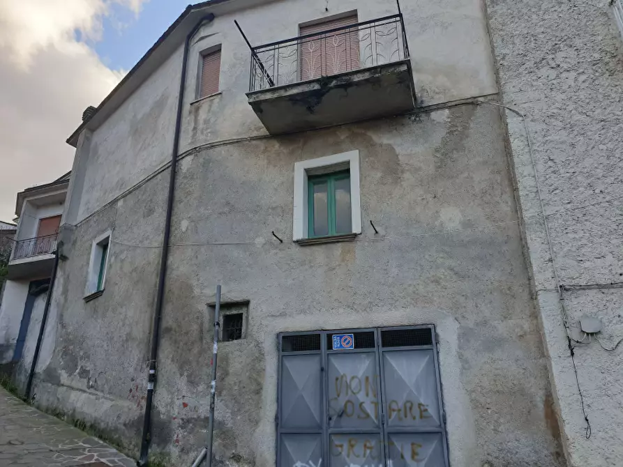 Immagine 2 di Villa in vendita  in Via Piave a Sassano