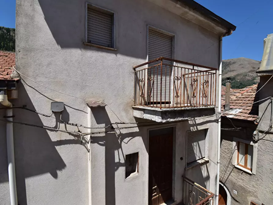 Immagine 4 di Villa in vendita  in Via Toscano a Sassano