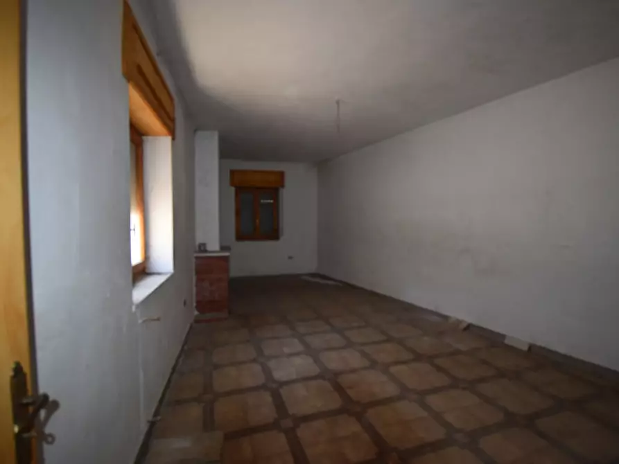 Immagine 5 di Villa in vendita  in Via Toscano a Sassano