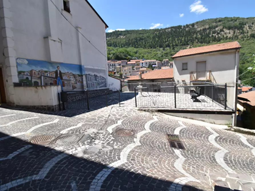 Immagine 6 di Villa in vendita  in Via Toscano a Sassano