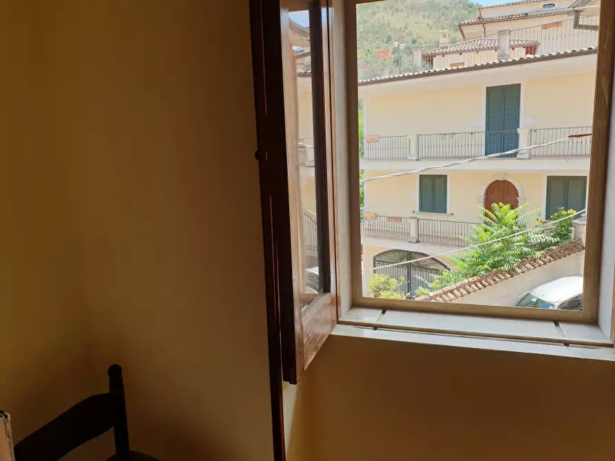 Immagine 7 di Villa in vendita  in Via Volturno a Sassano