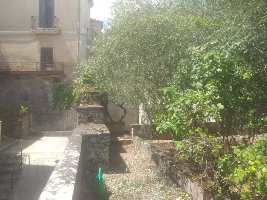 Immagine 1 di Villa in vendita  in Corso Umberto I a Sassano