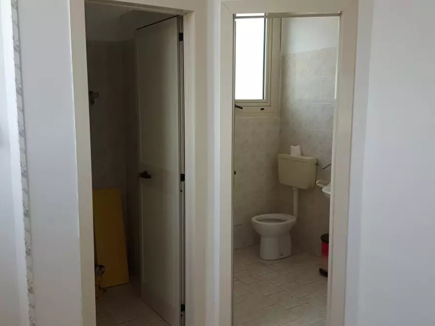 Immagine 11 di Villa in vendita  in Via Fratelli Bandiera a San Rufo