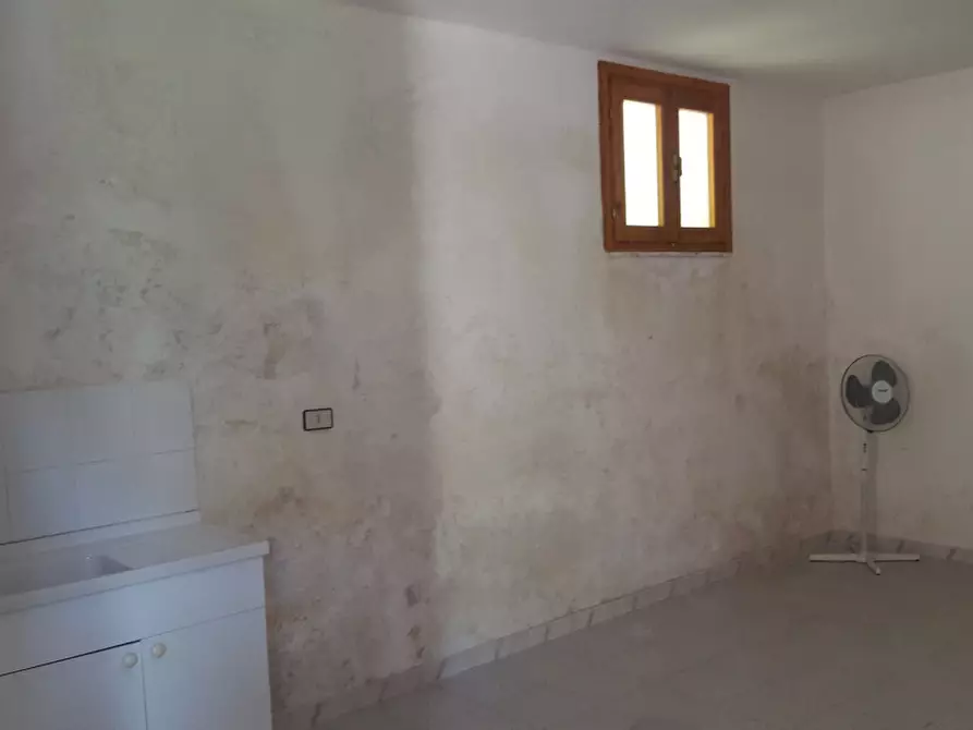 Immagine 12 di Villa in vendita  in Via Fratelli Bandiera a San Rufo