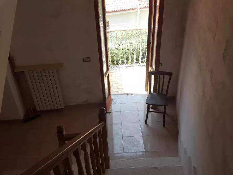 Immagine 14 di Villa in vendita  in Via Fratelli Bandiera a San Rufo