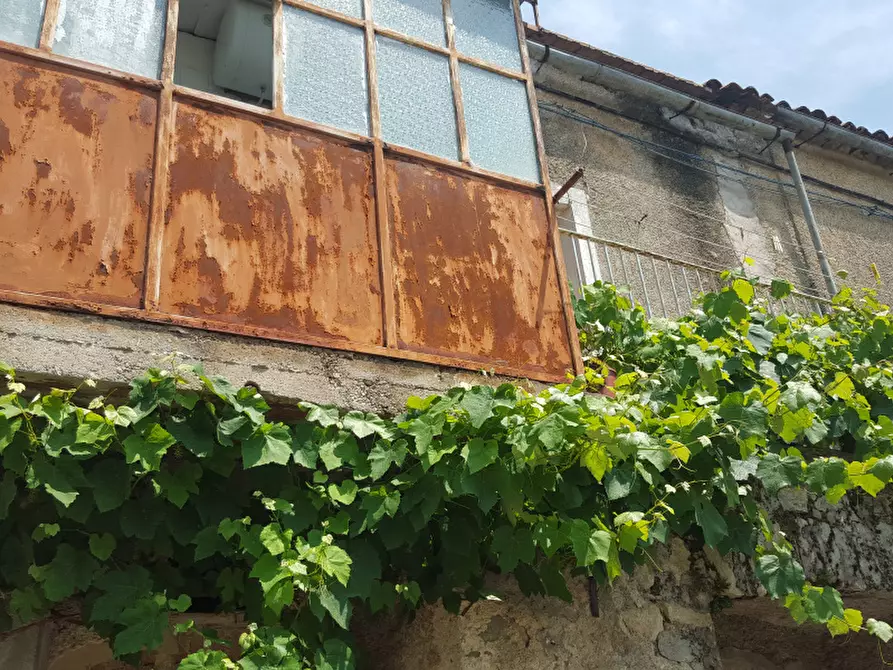 Immagine 17 di Villa in vendita  in Via Fratelli Bandiera a San Rufo