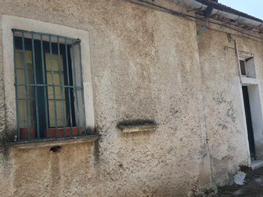 Immagine 18 di Villa in vendita  in Via Fratelli Bandiera a San Rufo