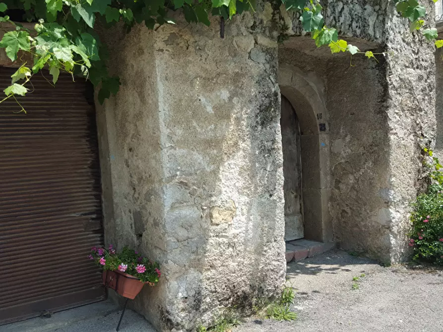 Immagine 22 di Villa in vendita  in Via Fratelli Bandiera a San Rufo