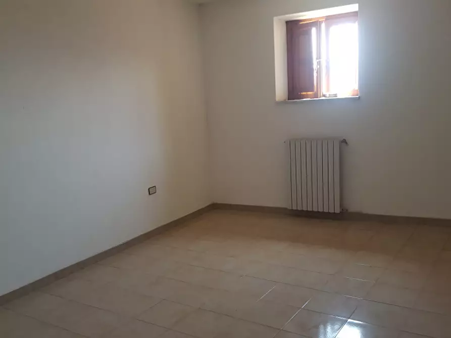 Immagine 26 di Villa in vendita  in Via Fratelli Bandiera a San Rufo