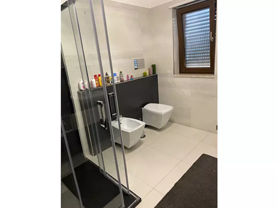 Immagine 7 di Villa in vendita  in Via Macchia Italiana a Sala Consilina