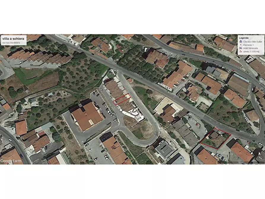 Immagine 8 di Villa in vendita  in Via Macchia Italiana a Sala Consilina