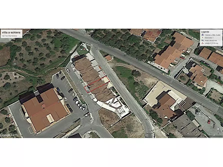 Immagine 1 di Villa in vendita  in Via Macchia Italiana a Sala Consilina