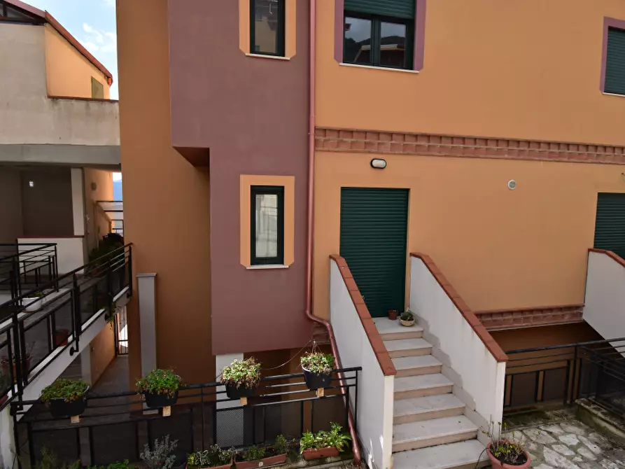 Immagine 7 di Villa in vendita  in Via Cappuccini a Sala Consilina