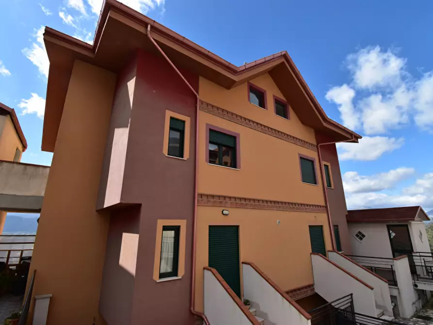 Immagine 9 di Villa in vendita  in Via Cappuccini a Sala Consilina