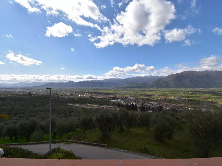 Immagine 10 di Villa in vendita  in Via Cappuccini a Sala Consilina