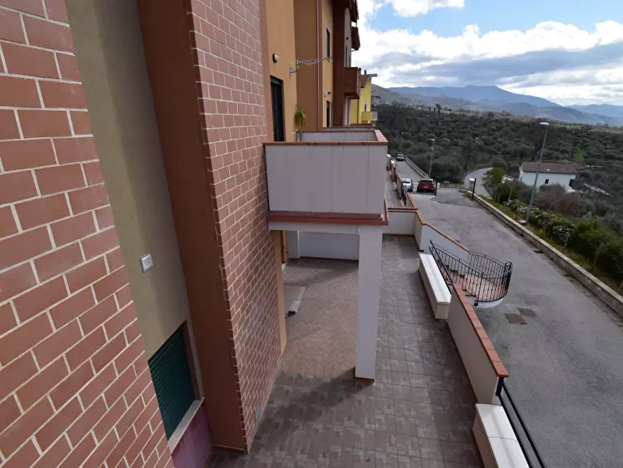 Immagine 11 di Villa in vendita  in Via Cappuccini a Sala Consilina