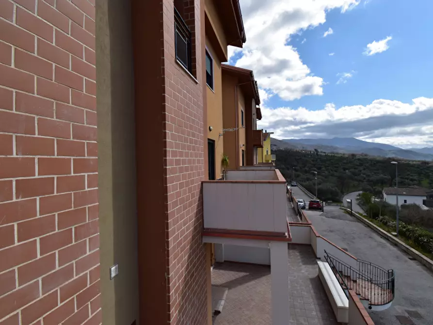 Immagine 12 di Villa in vendita  in Via Cappuccini a Sala Consilina