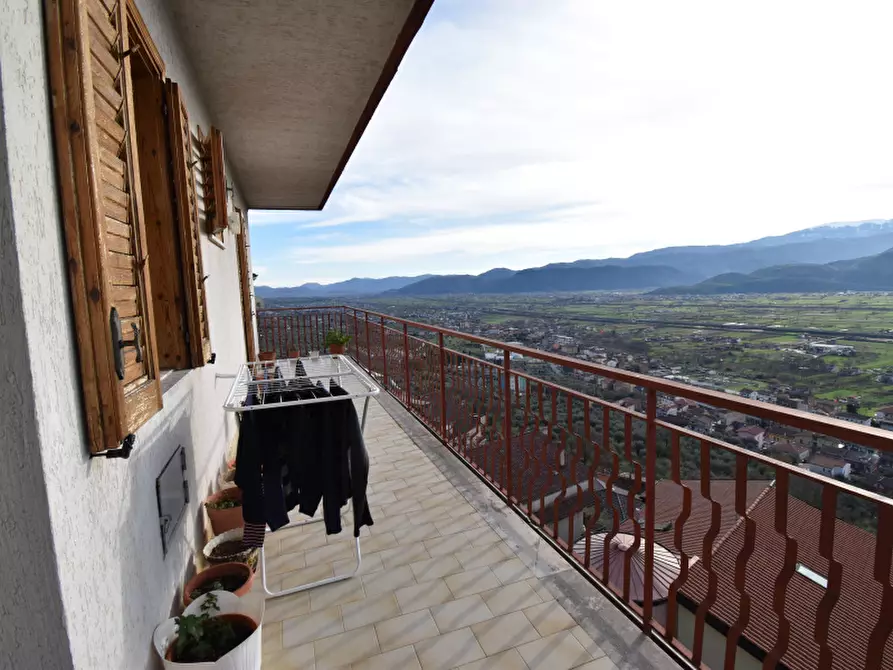 Immagine 3 di Villa in vendita  in Via Cappuccini a Sala Consilina