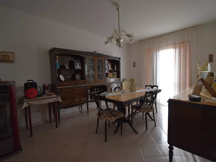 Immagine 6 di Villa in vendita  in Via Cappuccini a Sala Consilina