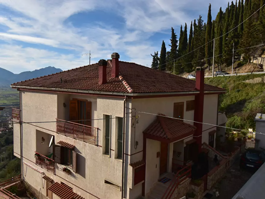 Immagine 23 di Villa in vendita  in Via Cappuccini a Sala Consilina