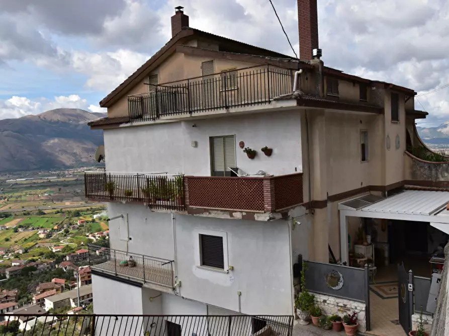 Immagine 2 di Villa in vendita  in Via Cappuccini a Sala Consilina