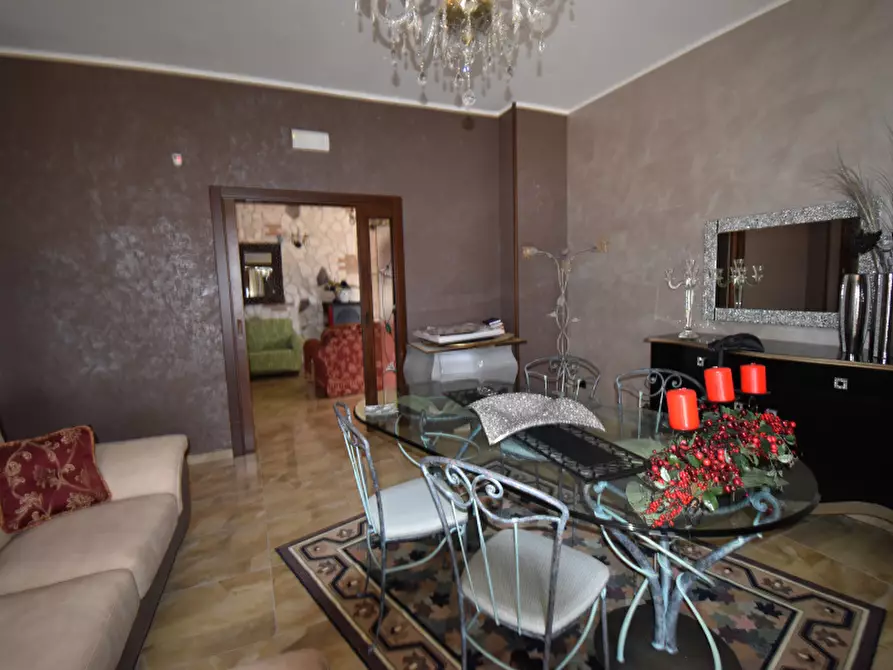 Immagine 10 di Villa in vendita  in Via Cappuccini a Sala Consilina