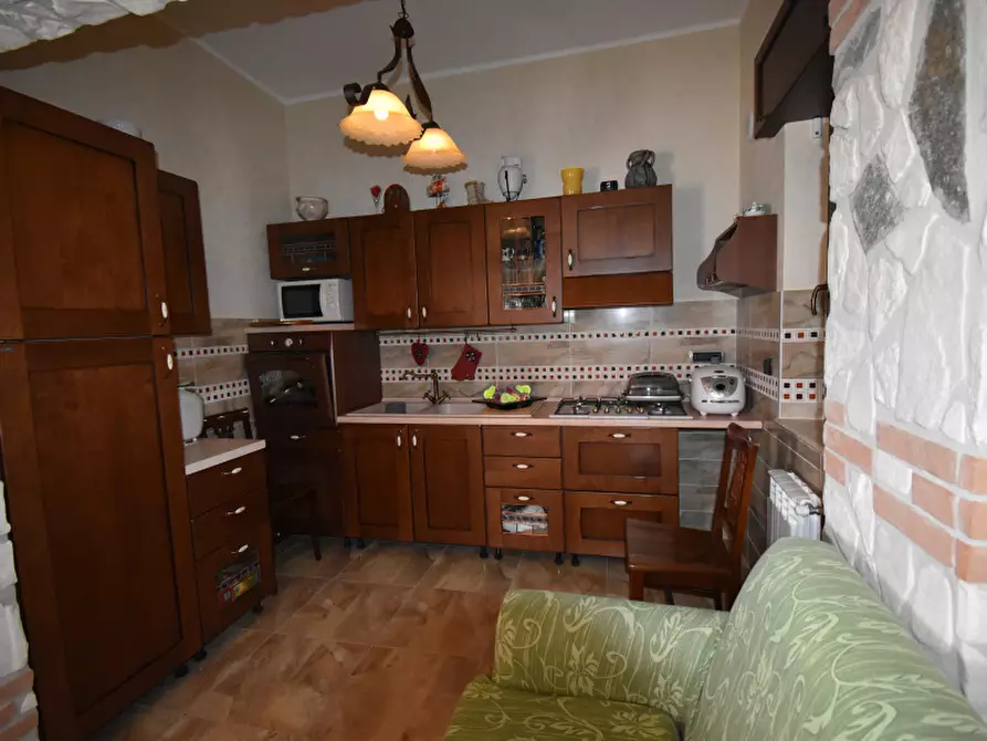 Immagine 17 di Villa in vendita  in Via Cappuccini a Sala Consilina