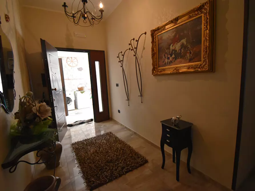 Immagine 26 di Villa in vendita  in Via Cappuccini a Sala Consilina