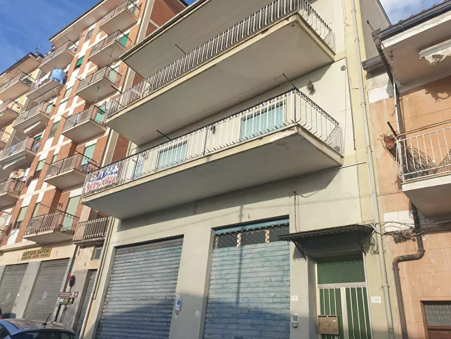 Immagine 1 di Appartamento in vendita  in Via Benedetto Cairoli a Sala Consilina