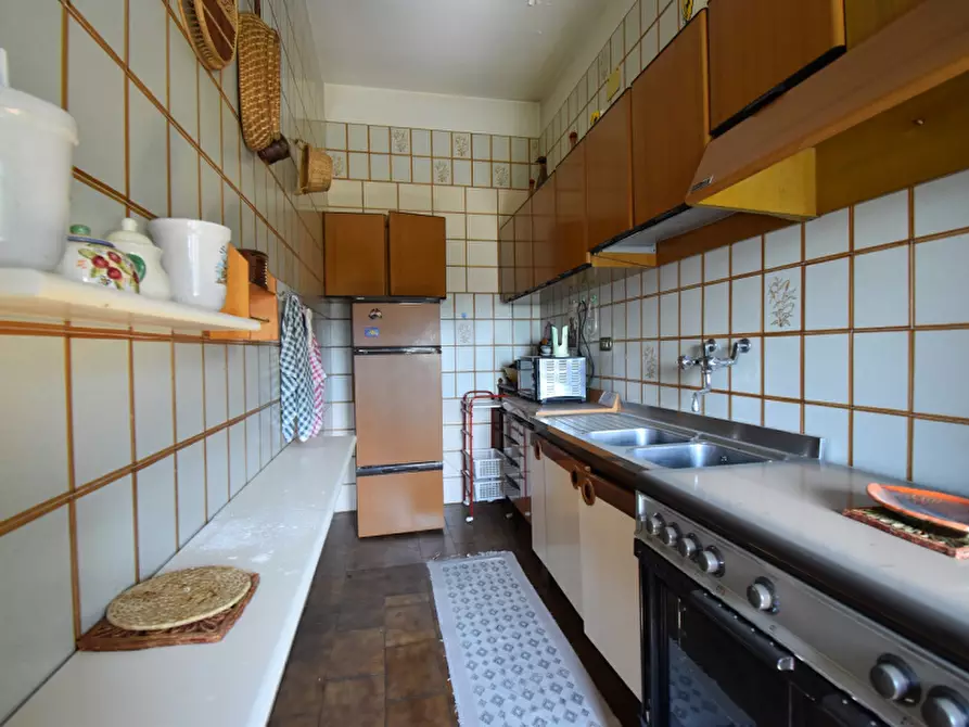 Immagine 3 di Villa in vendita  in Via San Rocco a Sala Consilina