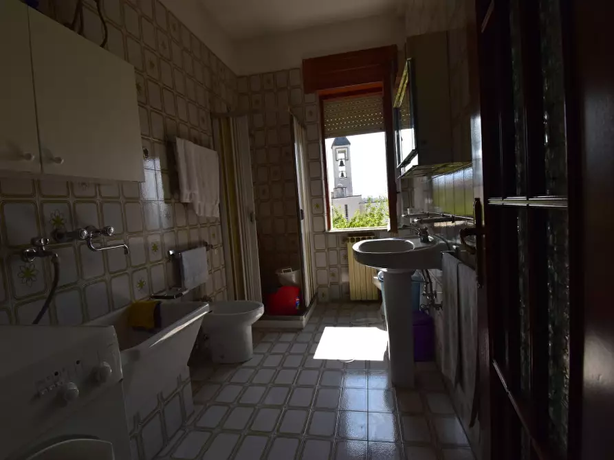 Immagine 7 di Villa in vendita  in Via San Rocco a Sala Consilina