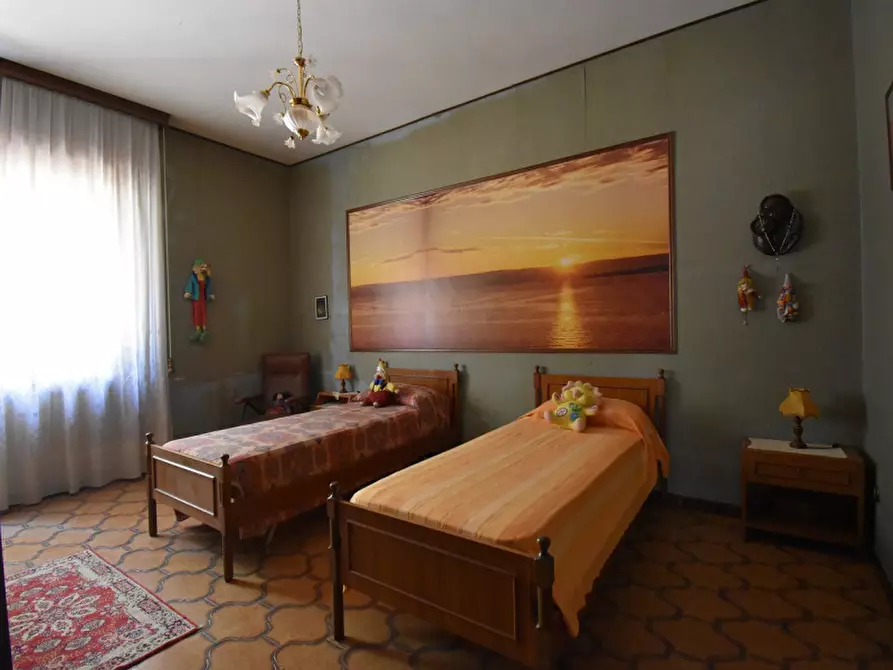 Immagine 10 di Villa in vendita  in Via San Rocco a Sala Consilina