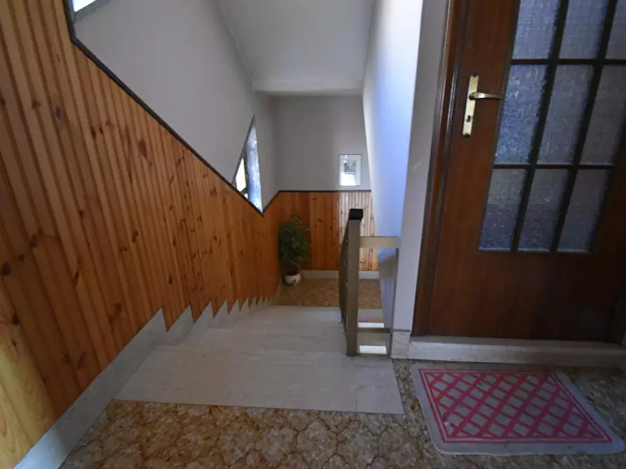 Immagine 16 di Villa in vendita  in Via San Rocco a Sala Consilina