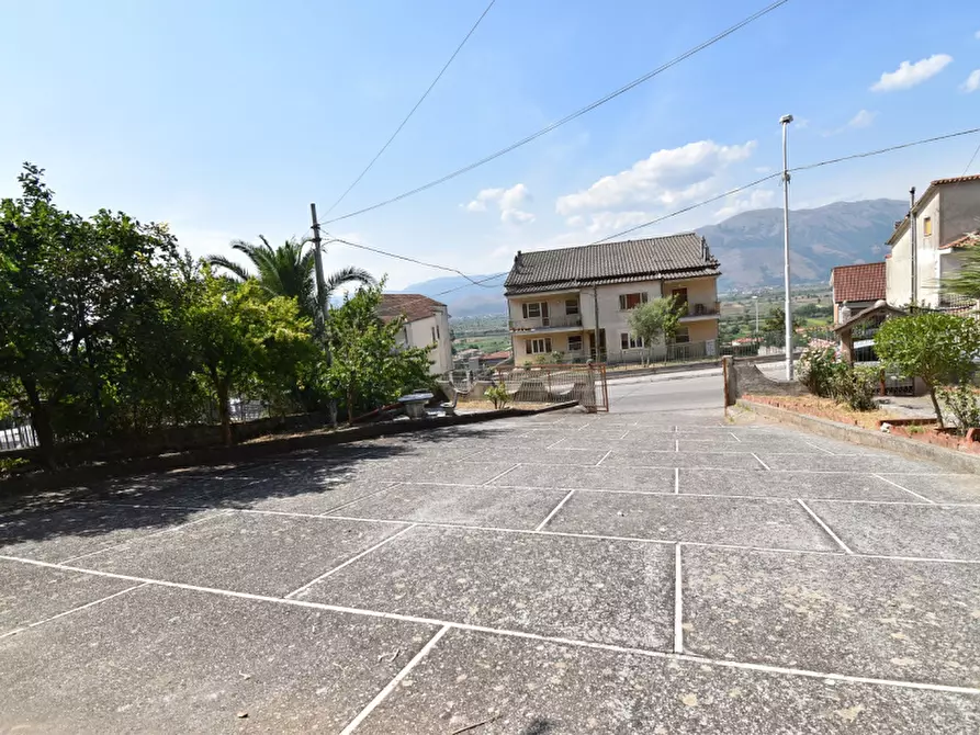 Immagine 17 di Villa in vendita  in Via San Rocco a Sala Consilina