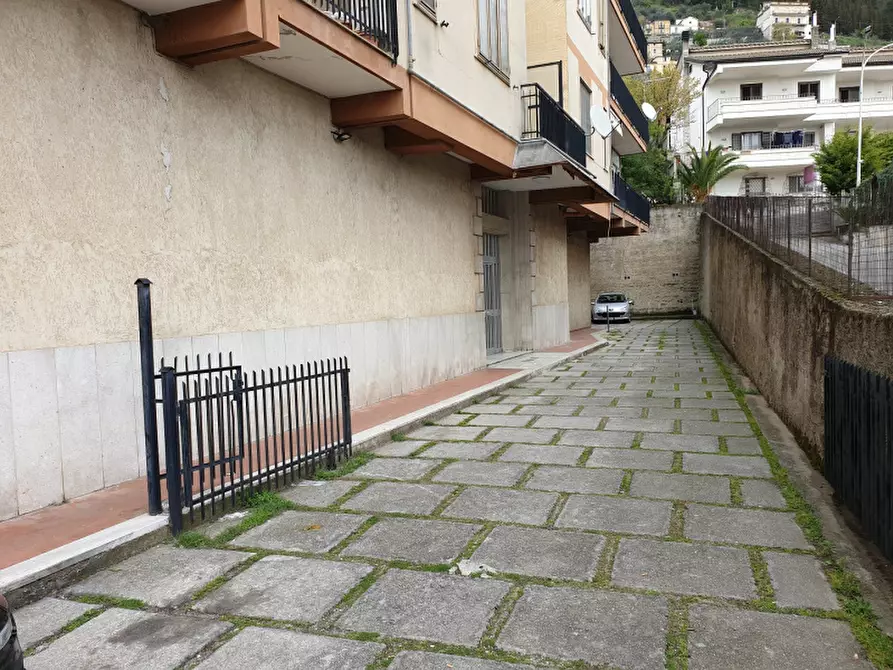 Immagine 3 di Appartamento in vendita  in Via Valle Mauro a Sala Consilina
