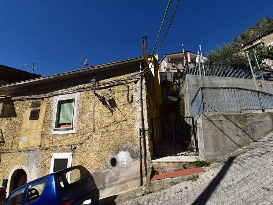 Immagine 9 di Villa in vendita  in Via Benvenuto Cellini a Sala Consilina