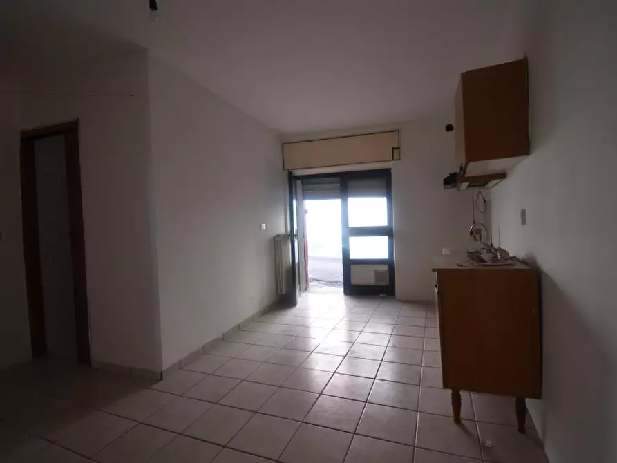 Immagine 3 di Villa in vendita  in Corso Vittorio Emanuele III a Sala Consilina