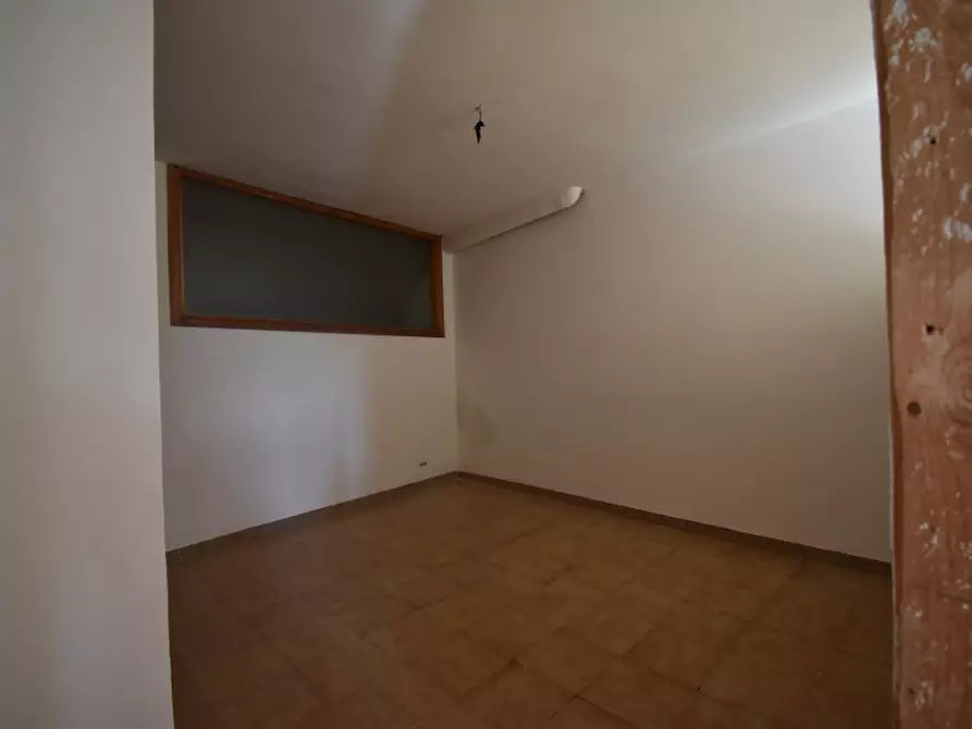 Immagine 8 di Villa in vendita  in Corso Vittorio Emanuele III a Sala Consilina