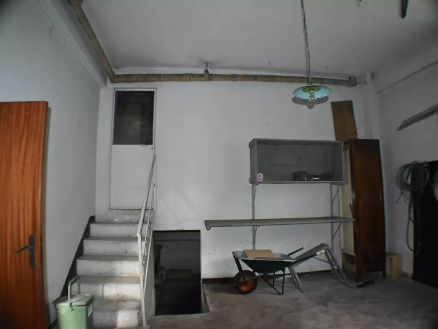 Immagine 6 di Villa in vendita  in Via San Rocco a Sala Consilina