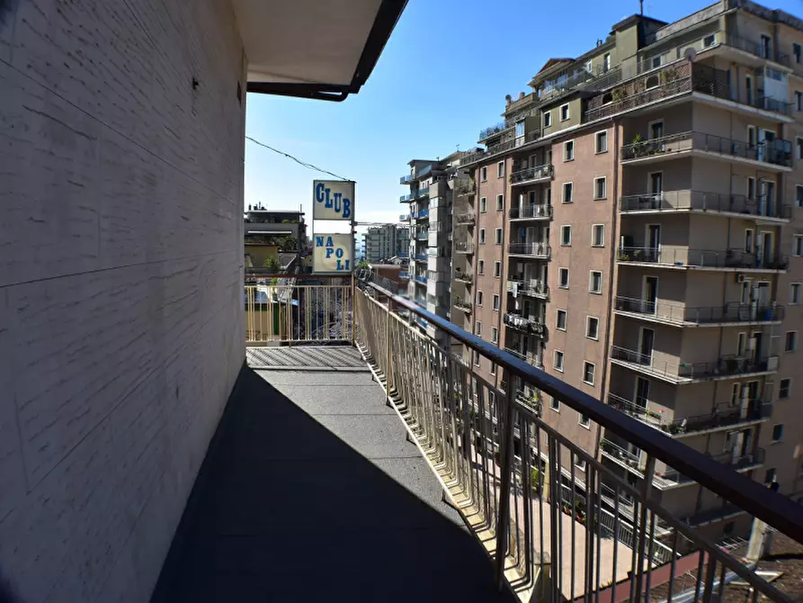 Immagine 11 di Appartamento in vendita  in Corso Vittorio Emanuele III a Sala Consilina