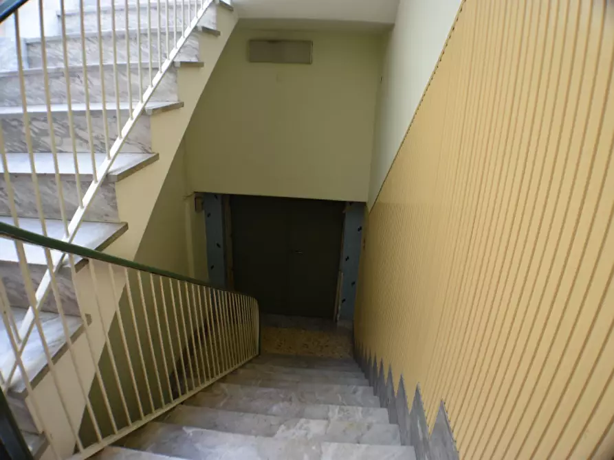 Immagine 17 di Appartamento in vendita  in Corso Vittorio Emanuele III a Sala Consilina