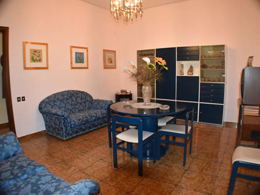 Immagine 20 di Appartamento in vendita  in Corso Vittorio Emanuele III a Sala Consilina