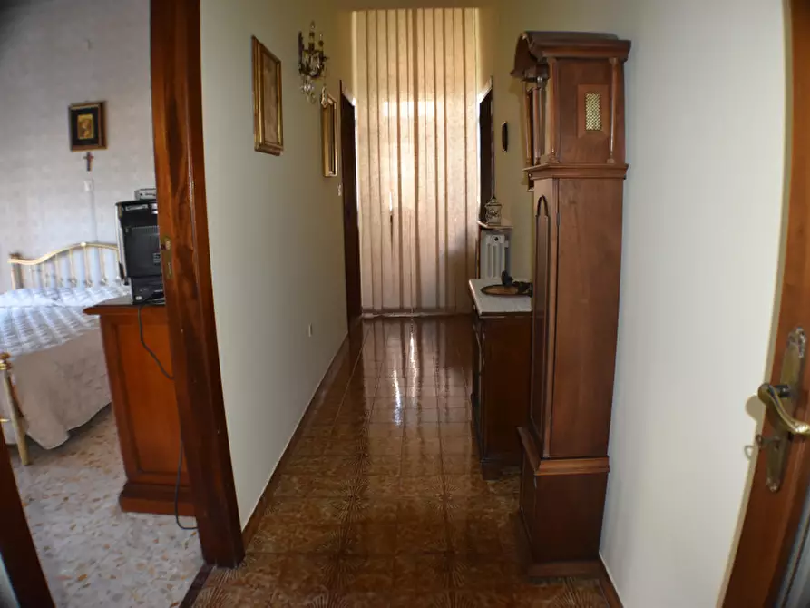 Immagine 22 di Appartamento in vendita  in Corso Vittorio Emanuele III a Sala Consilina