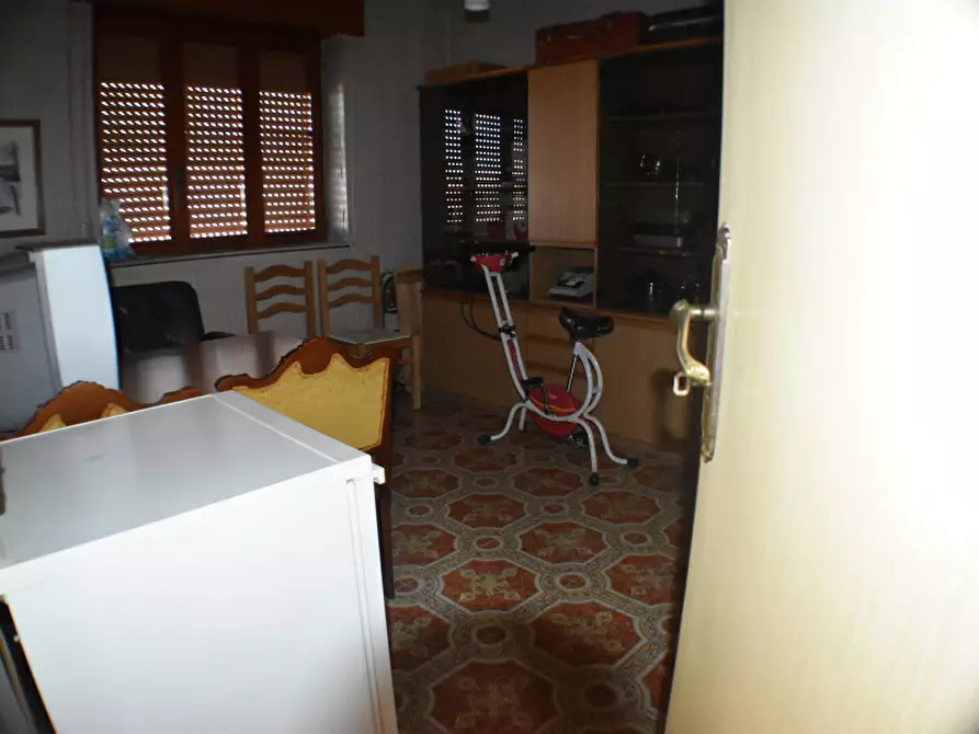 Immagine 24 di Appartamento in vendita  in Corso Vittorio Emanuele III a Sala Consilina